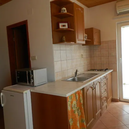Apartment Villas Kabali Liznjan
